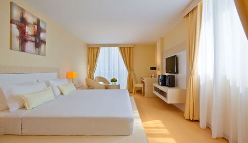 Deluxe Double Room, 1 King Bed, Balcony