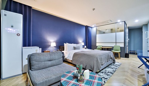 Deluxe Double Room, Smoking
