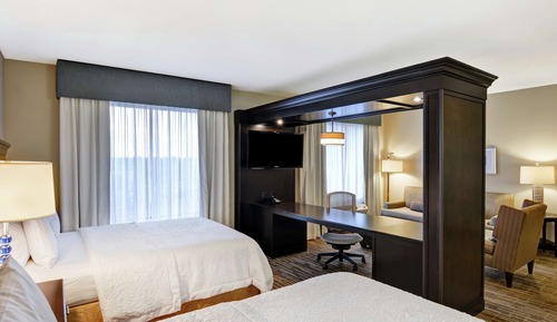 Suite, 2 Queen Beds, Accessible, Non Smoking