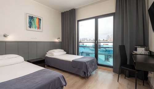 Standard Twin Room