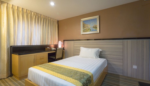 Deluxe Single Room