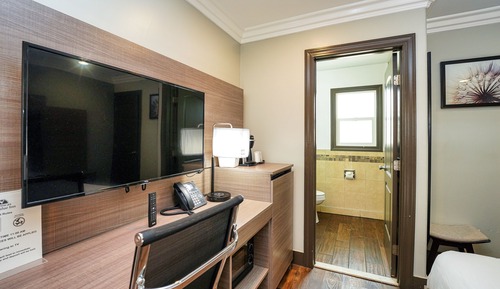 Room, 2 Queen Beds, Non Smoking