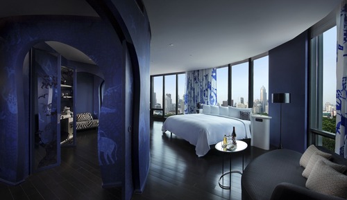 Signature Suite, 1 King Bed, Club Lounge Access, City View (So Suite)
