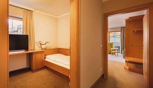 Family Room, 2 Bedrooms, Balcony (Deluxe)