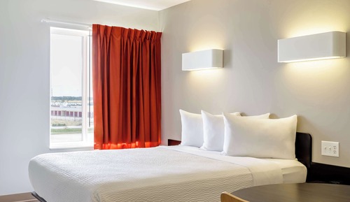 Standard Room, 1 Queen Bed, Non Smoking