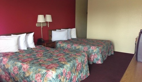 Double Room, 2 Queen Beds, Smoking