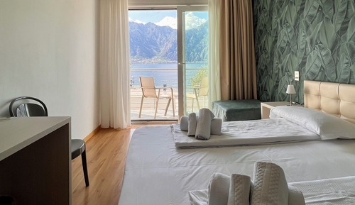 Superior Double Room, Balcony