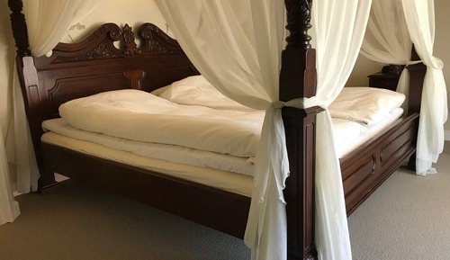 Junior Suite, Jetted Tub