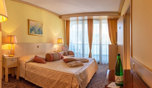 Presidential suite with terrace** - 100 - 120 m2