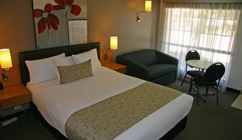 Family Room, 2 Bedrooms