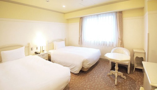 Run of the House, Double Occupancy Twinbed type