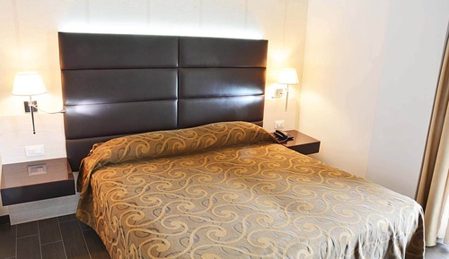 Double Room Single Use, Accessible