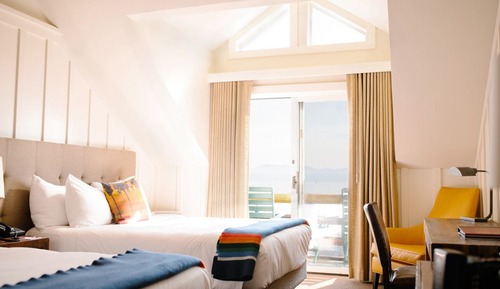 Lakefront Room, 2 Queen Beds, Balcony