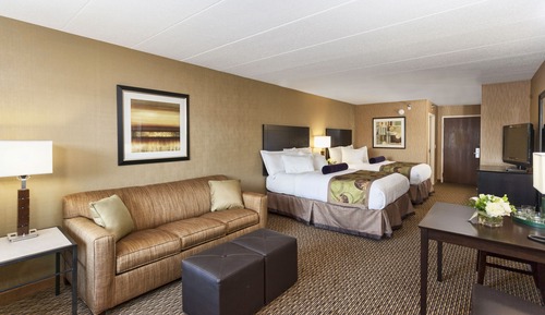 Deluxe Room (2 Queens with Sofa bed, City View Downtown)