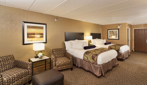 Deluxe Room, 2 Queen Beds, Lake View