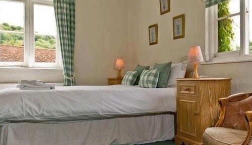 Suite, Ensuite (2 Adults & 2 Child)
