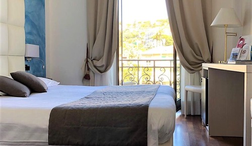 Economy Single Room, Hill View
