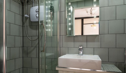 Deluxe Triple Room, Ensuite