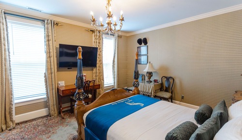 206 Equestrian Room