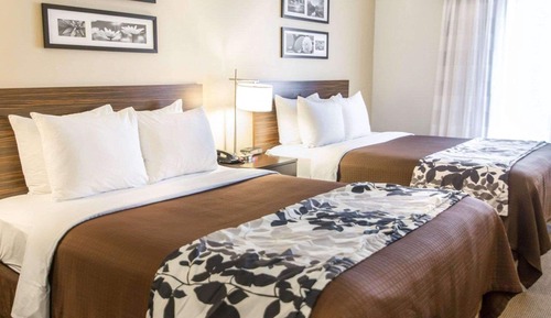 Standard Room, 2 Queen Beds, Non Smoking