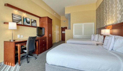 Studio, 2 Queen Beds, City View