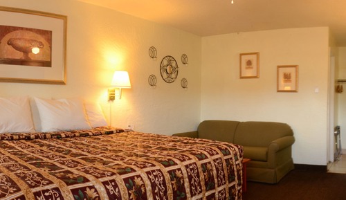 Room, 1 King Bed, Non Smoking