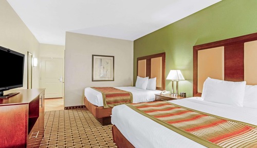 Room, 2 Queen Beds, Non Smoking