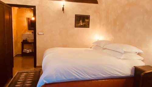 Suite (Knights Chamber)