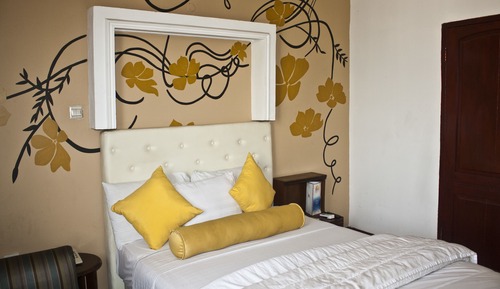 Standard Single Room