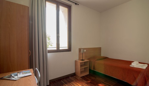 Economy Single Room