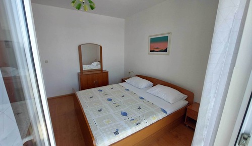 Apartment (Two-Bedroom Apartment with Balcony)