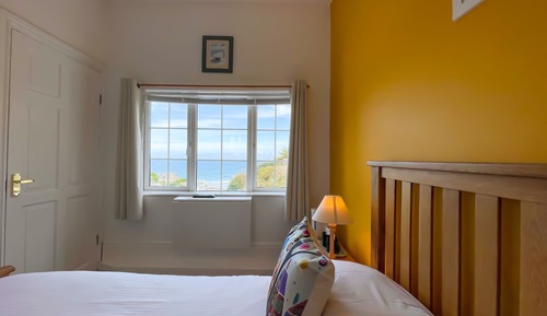 Double Room, Ensuite, Sea View (Room 9 Small)
