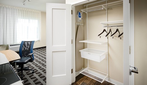 Suite, 1 Bedroom (Mobility Accessible, Tub)