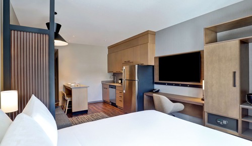 Room, 1 Queen Bed with Sofa bed, Kitchenette (Specialty)