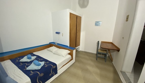 Standard Studio, 1 Double Bed, Kitchenette, Garden View