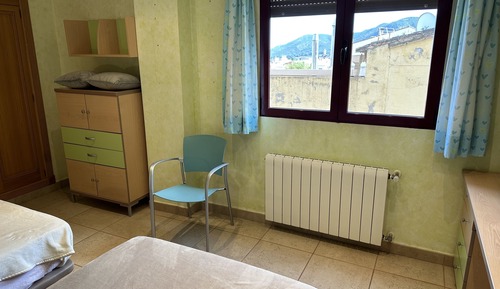 Comfort Twin Room, Shared Bathroom (4)