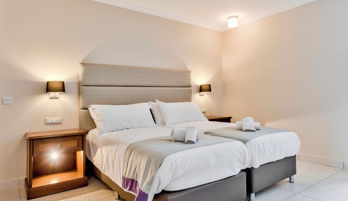 Villa, 5 Bedrooms (Sardinella)