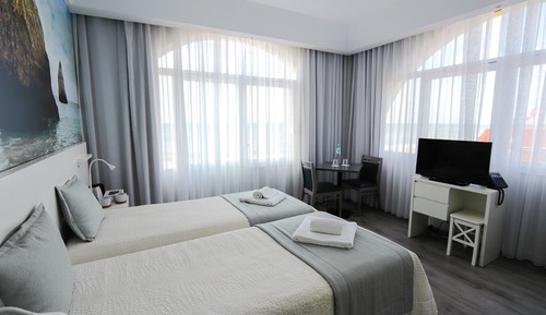 Premium Twin Room