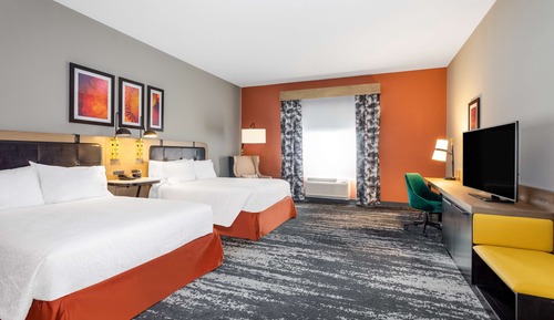 Standard Room, 2 Queen Beds, Accessible, Bathtub