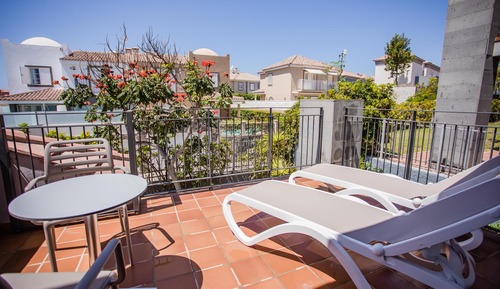 Superior Double Room (2 Adults)