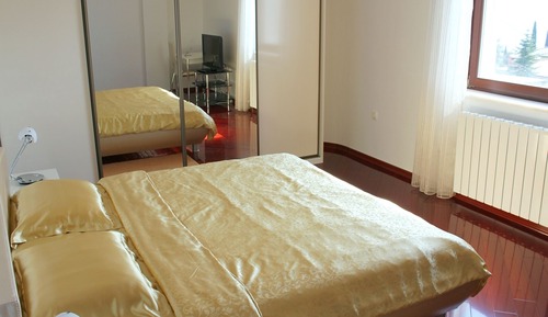 Apartment, 4 Bedrooms, Smoking, Private Pool