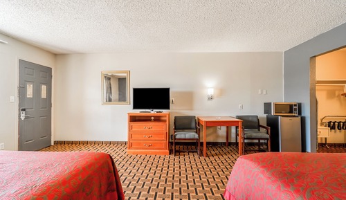 Room, 2 Queen Beds, Non Smoking