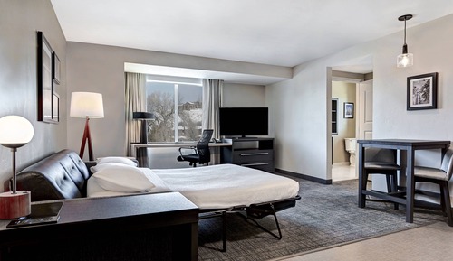 Suite, 1 Bedroom (Hearing Accessible)