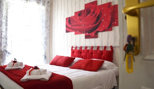 Deluxe Double Room (Rosa)