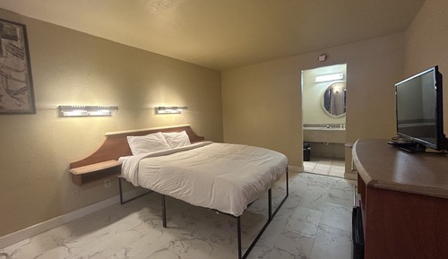 Standard Double Room, 1 Queen Bed