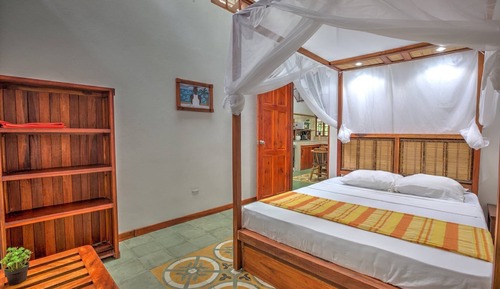 Villa, 2 Bedrooms, Patio, Garden View
