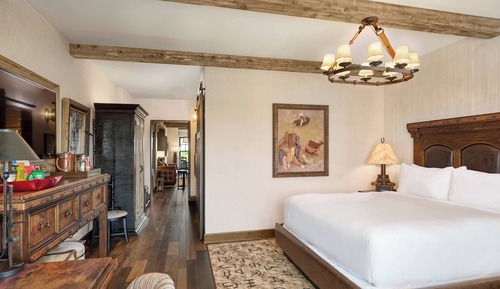 Vice-Presidential Suite, 1 King Bed, Fireplace