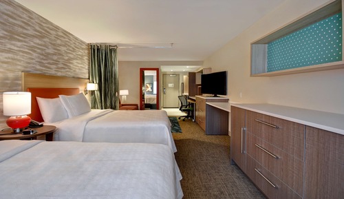 Studio, 2 Queen Beds, Accessible, Non Smoking (Roll-In Shower)