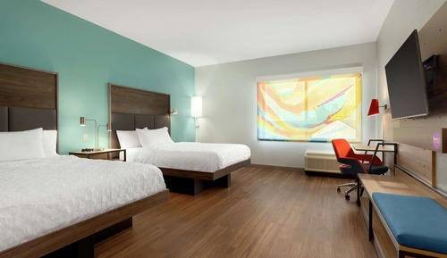 Room, 2 Queen Beds, Accessible, Bathtub (Mobility & Hearing)