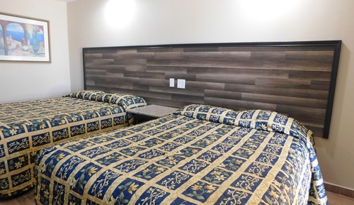 2 Queen Bed Suite Non Smoking